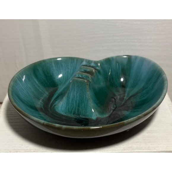 Blue Mountain Pottery Ashtray Kidney Shaped Green Drip Glaze 7" MCM Canada - Picture 4 of 10